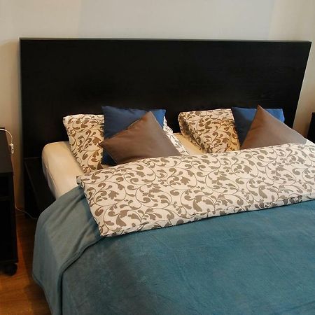Umbrella Guest Rooms Krakow Bagian luar foto