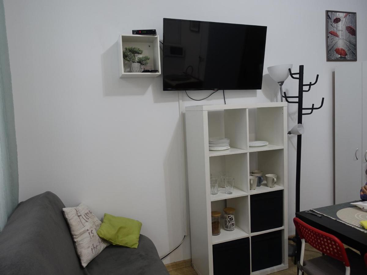Umbrella Guest Rooms Krakow Bagian luar foto